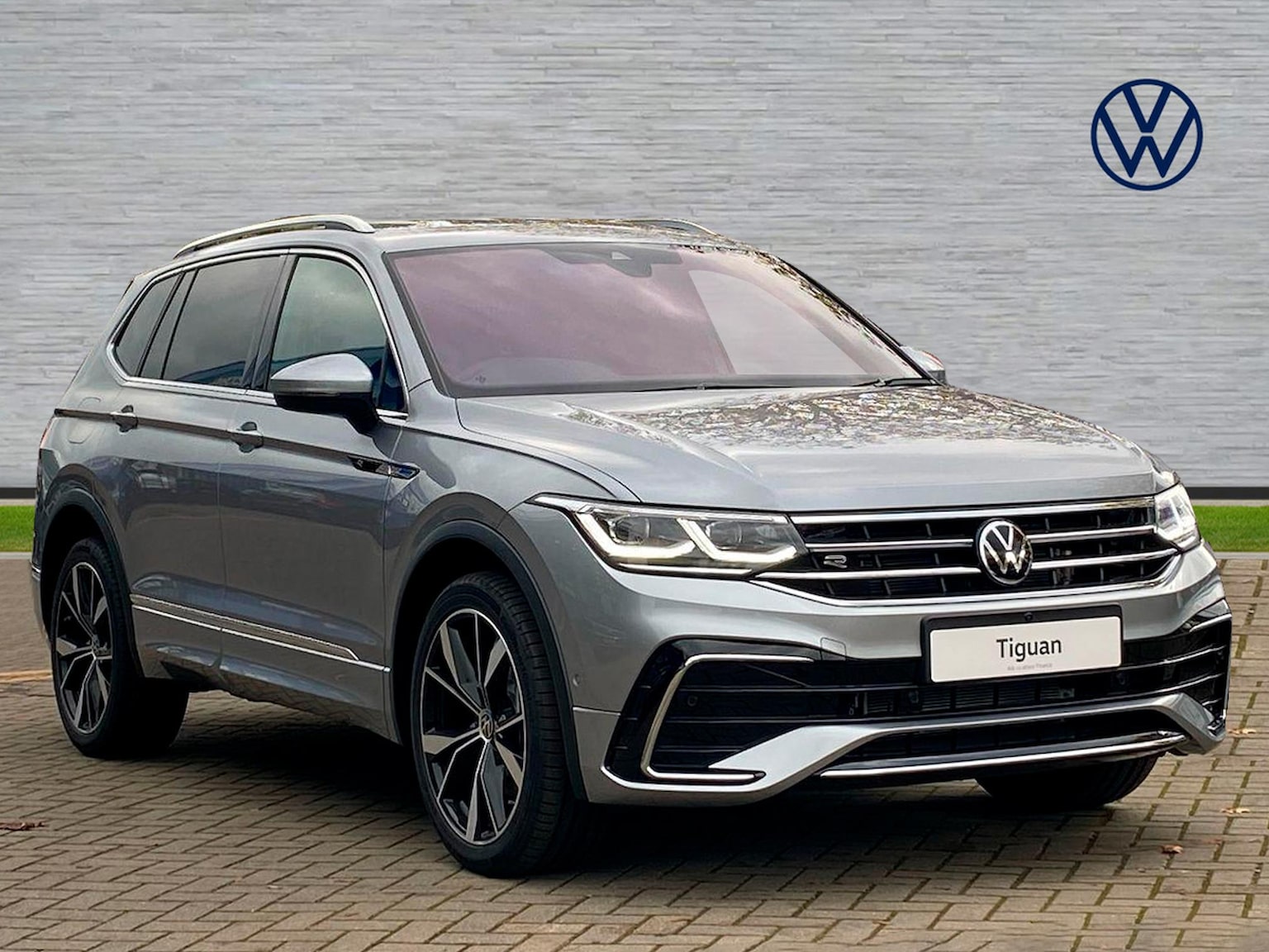 Main listing image - Volkswagen Tiguan Allspace