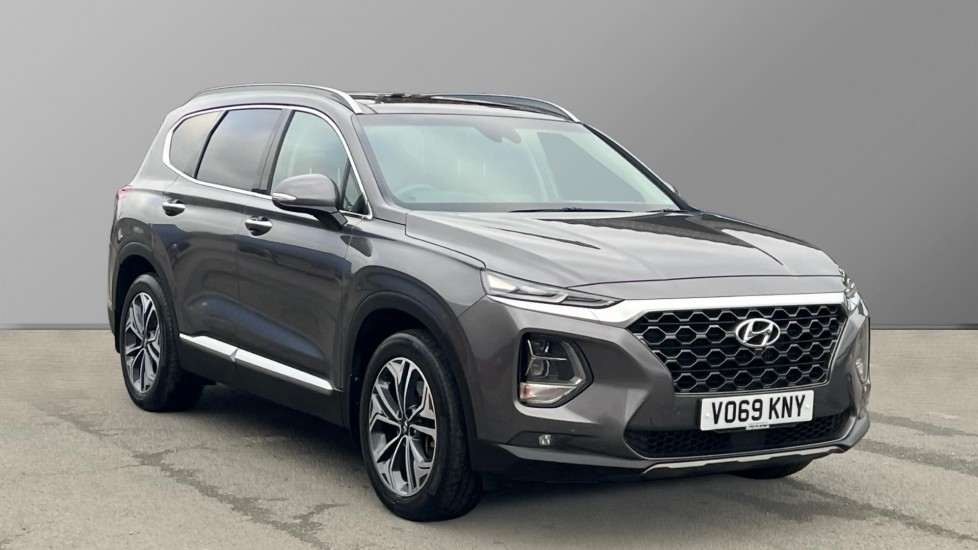 Main listing image - Hyundai Santa Fe