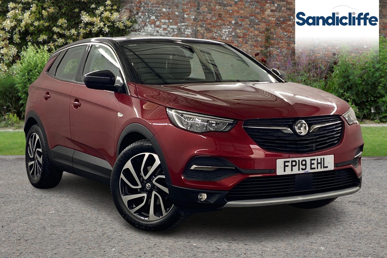 Main listing image - Vauxhall Grandland X