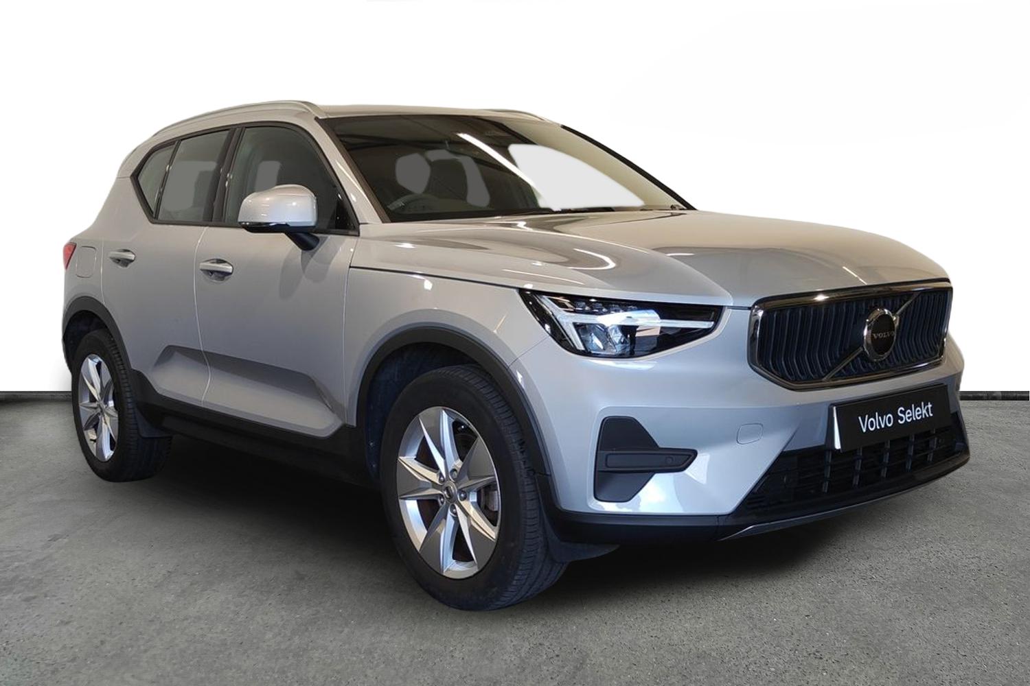 Main listing image - Volvo XC40