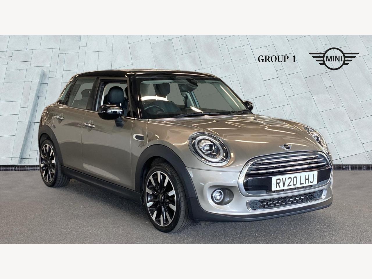 Main listing image - MINI Hatchback 5dr