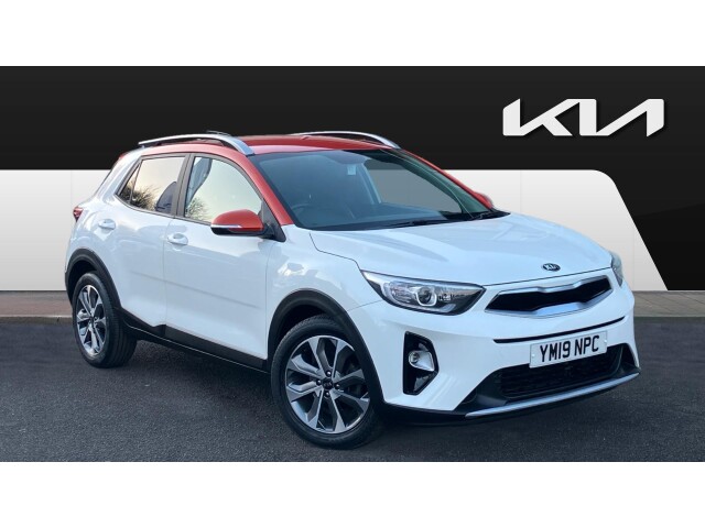 Main listing image - Kia Stonic