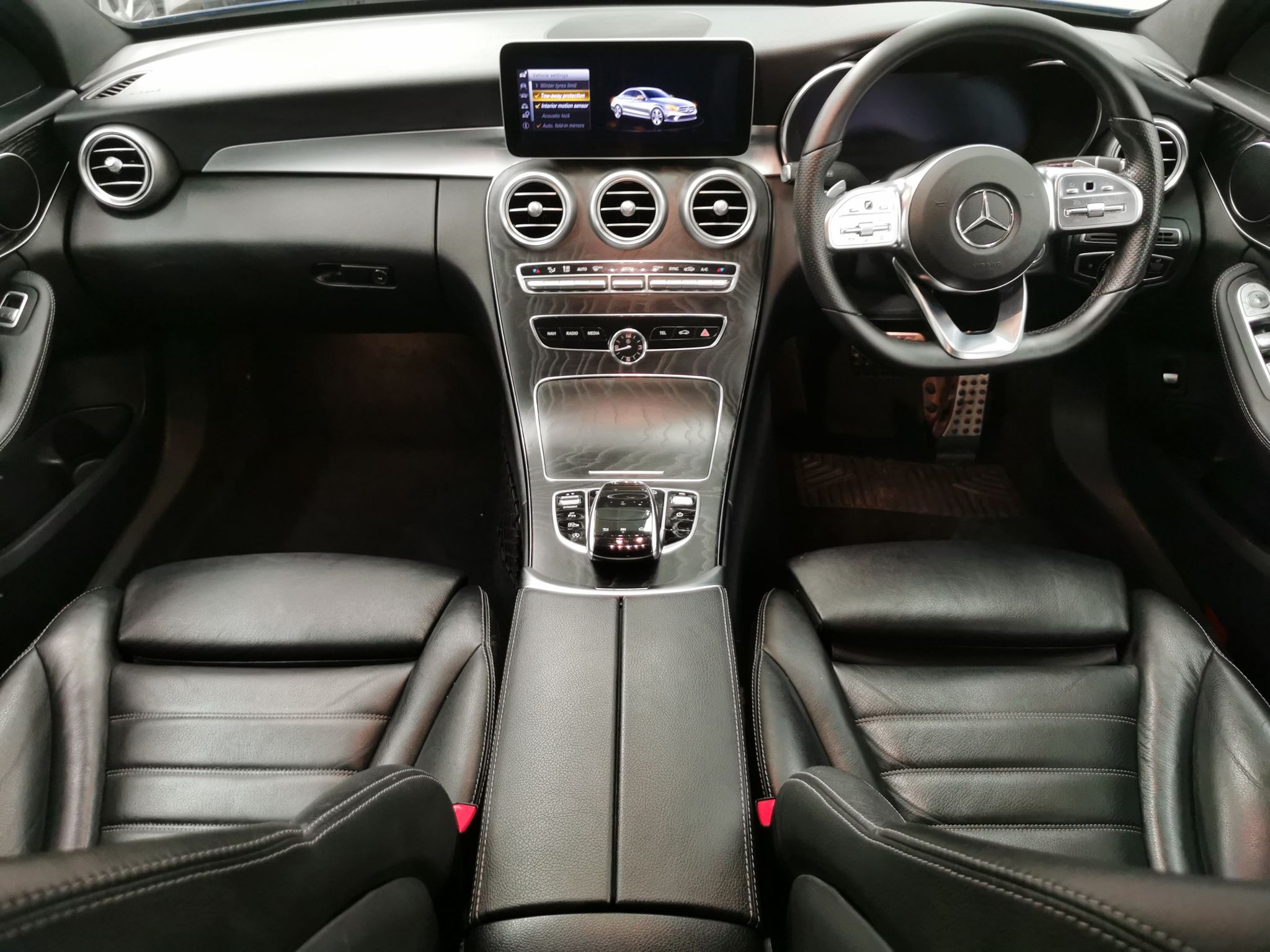 Main listing image - Mercedes-Benz C-Class