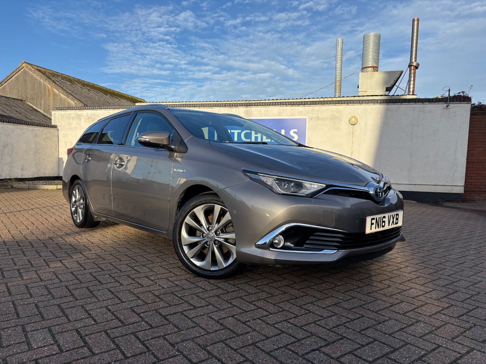 Main listing image - Toyota Auris Touring Sport