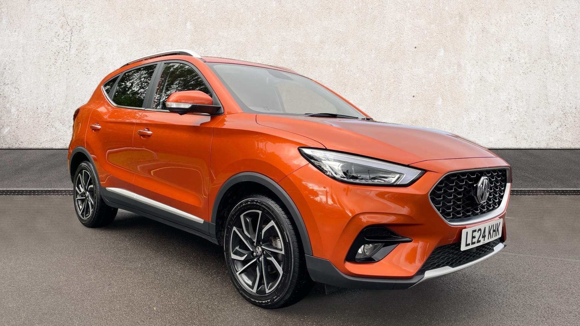 Main listing image - MG ZS