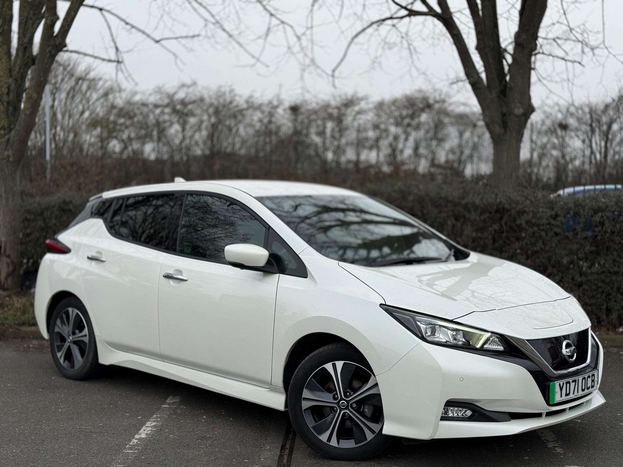 Main listing image - Nissan Leaf