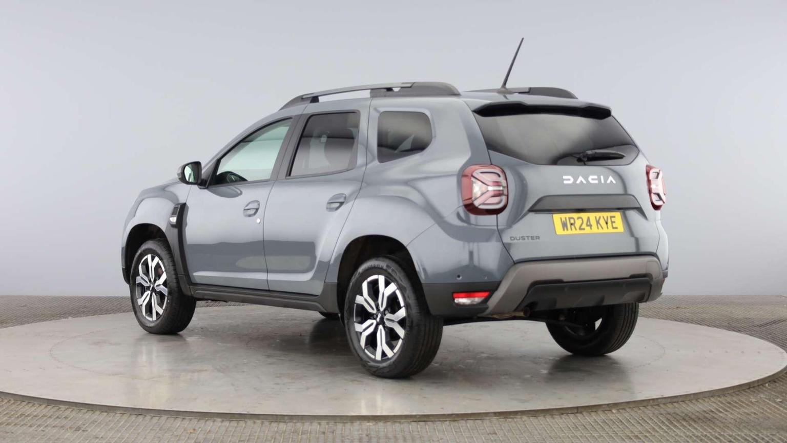 Main listing image - Dacia Journey