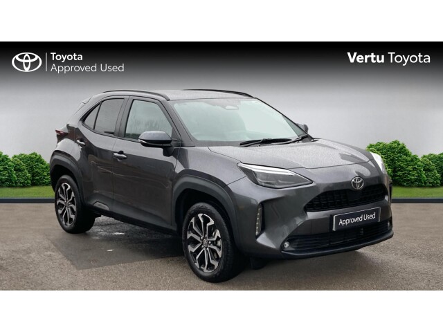 Main listing image - Toyota Yaris Cross