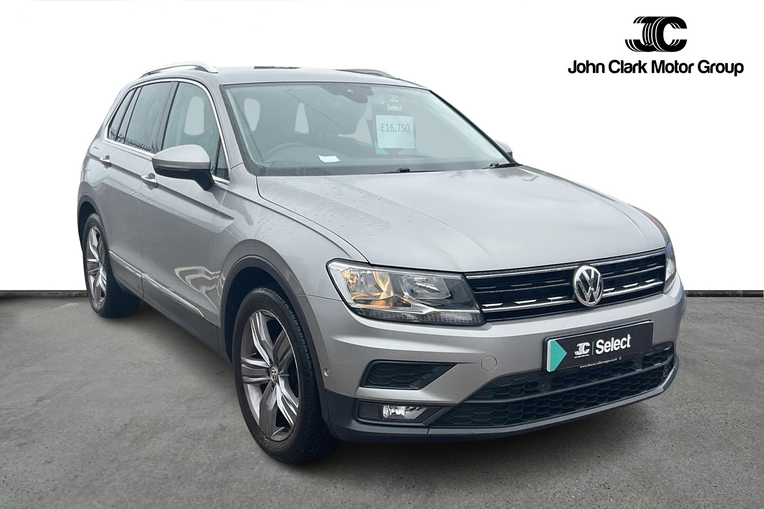 Main listing image - Volkswagen Tiguan