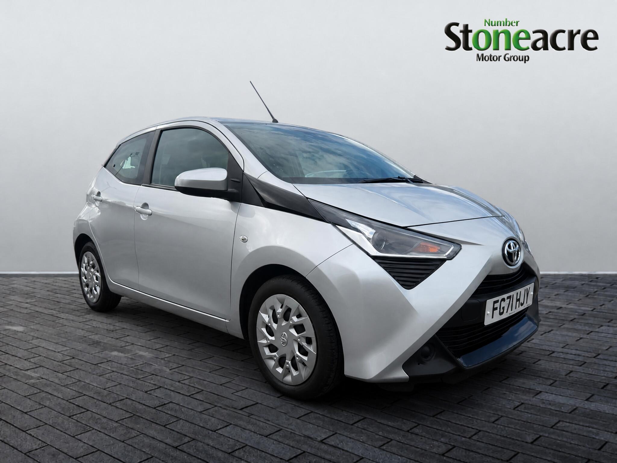 Main listing image - Toyota Aygo