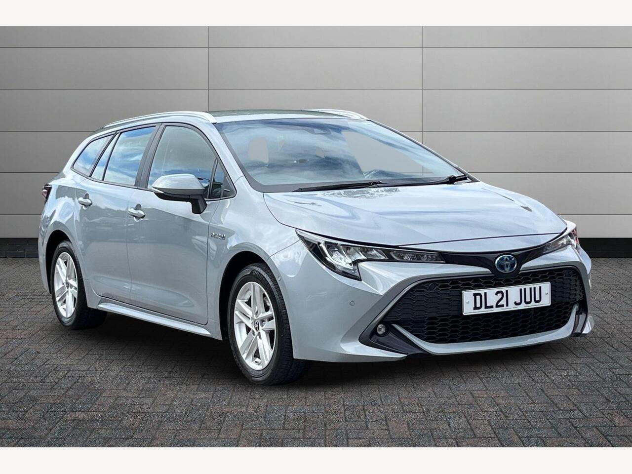 Main listing image - Toyota Corolla Touring Sport