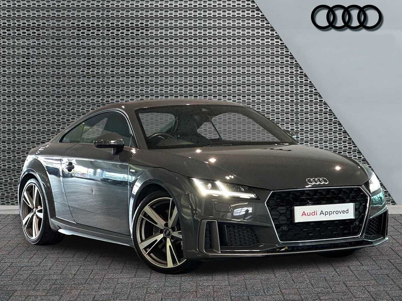 Main listing image - Audi TT