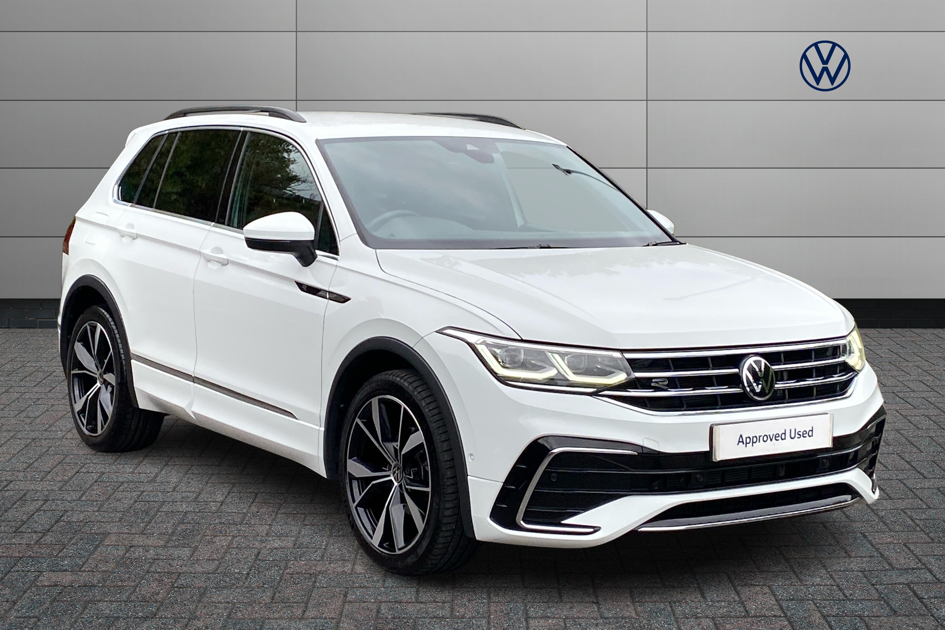 Main listing image - Volkswagen Tiguan