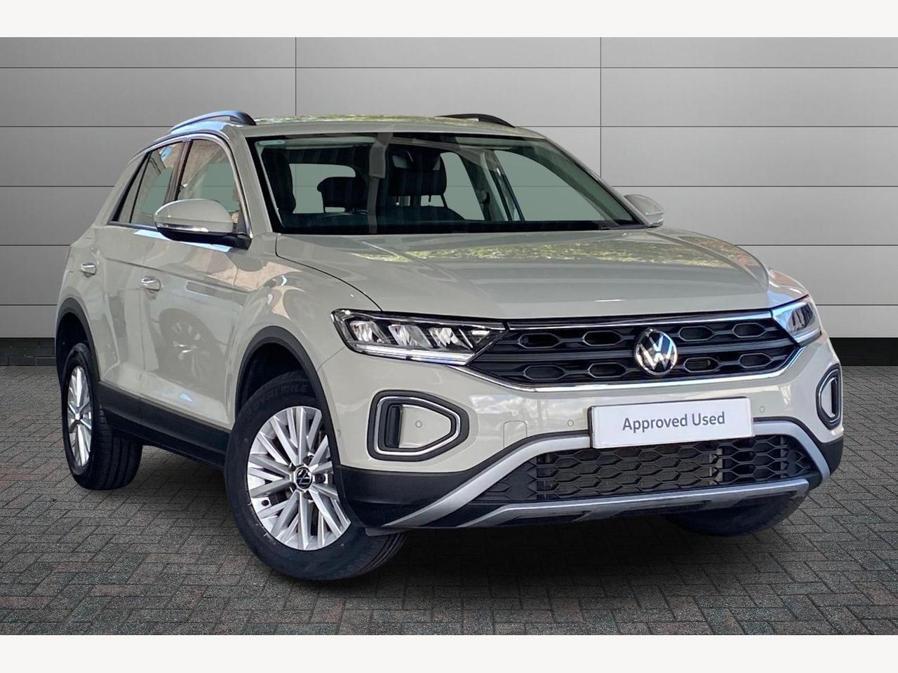 Main listing image - Volkswagen T-Roc