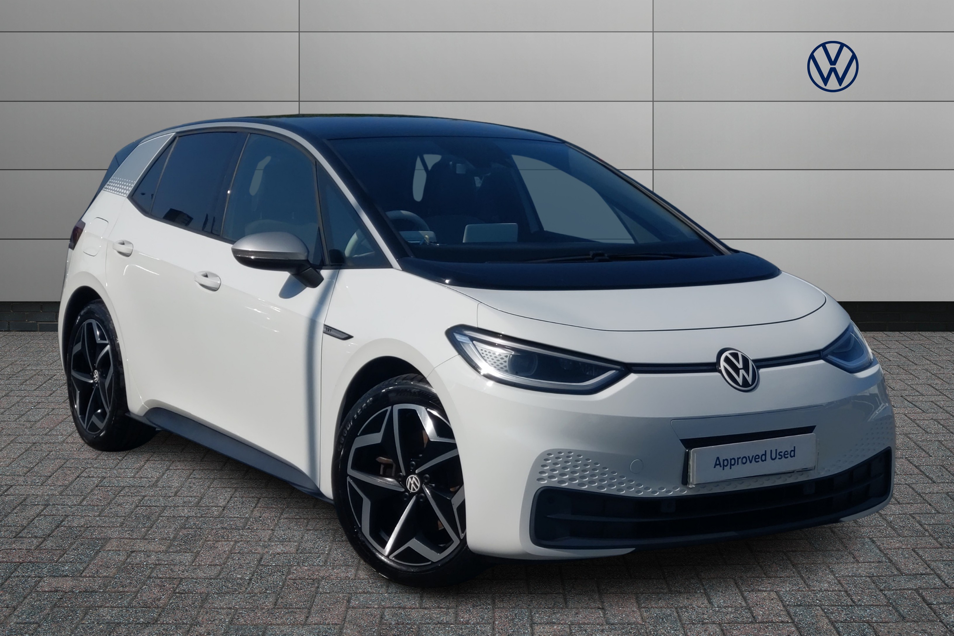 Main listing image - Volkswagen ID.3