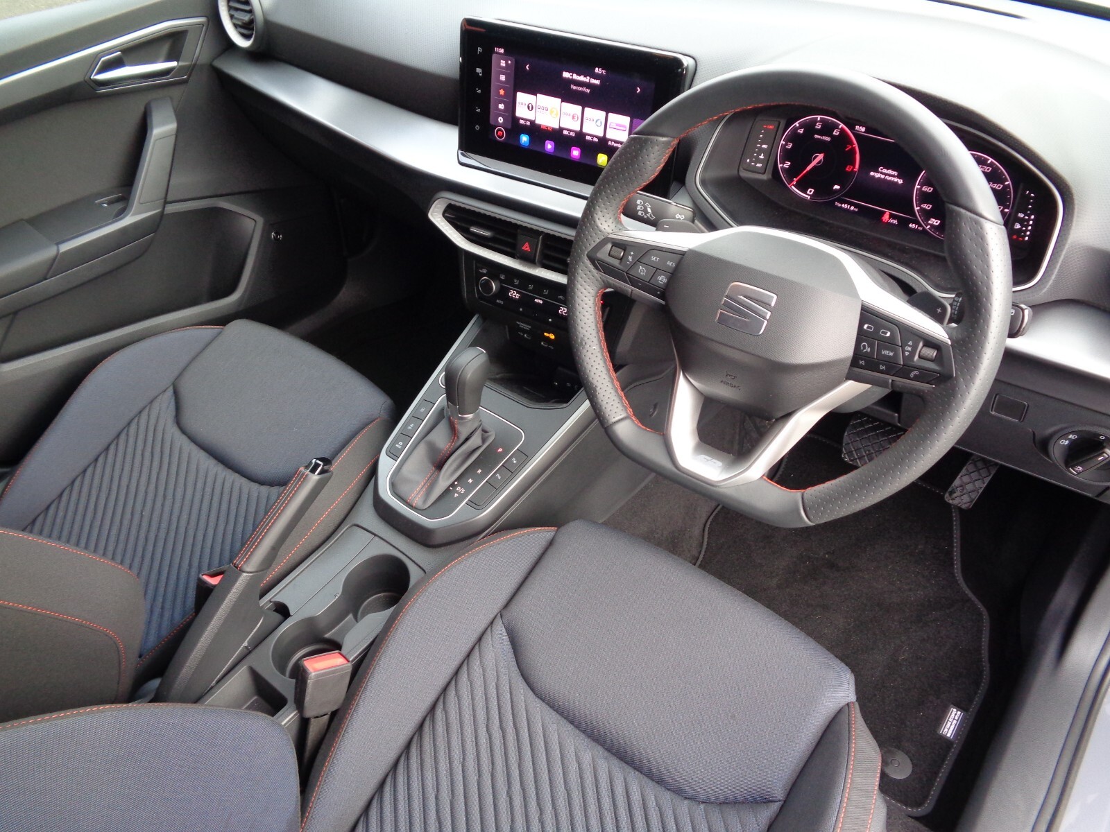 Main listing image - SEAT Arona
