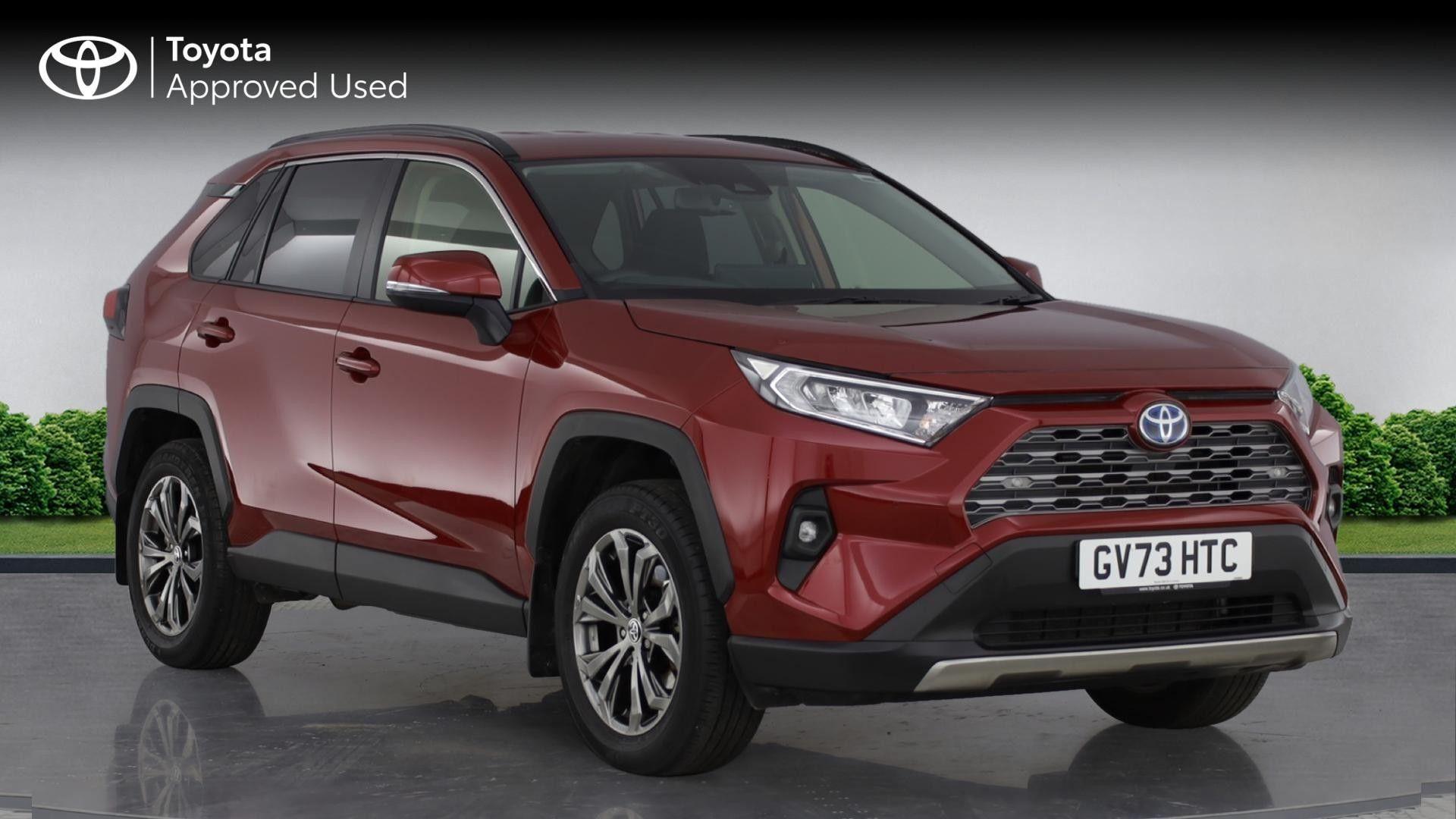 Main listing image - Toyota RAV4