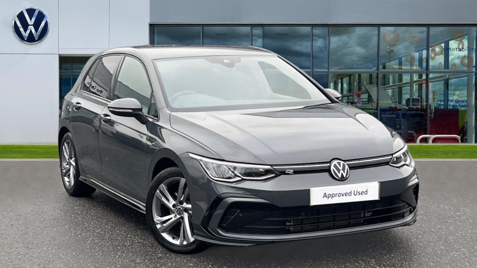 Main listing image - Volkswagen Golf