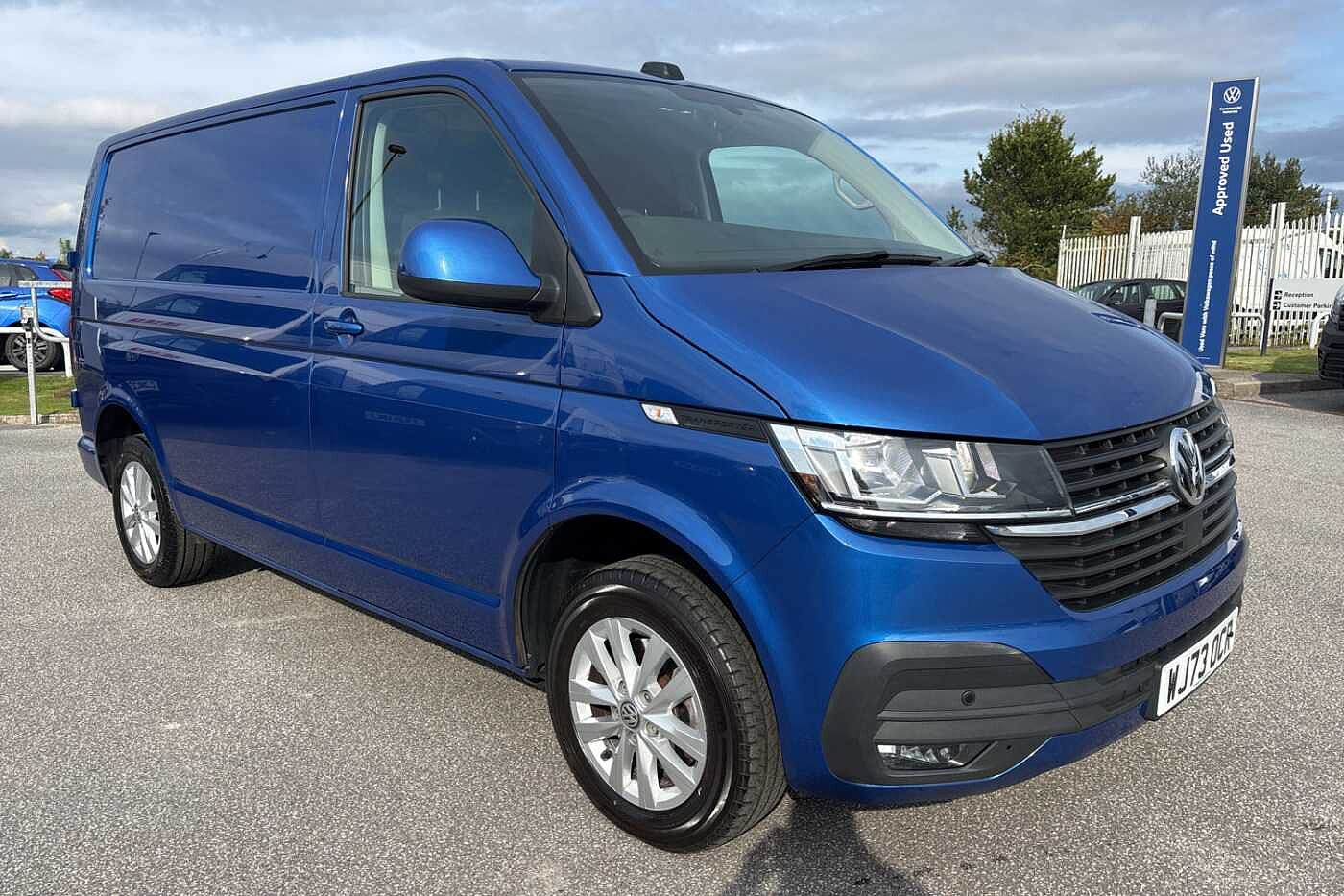 Main listing image - Volkswagen Transporter