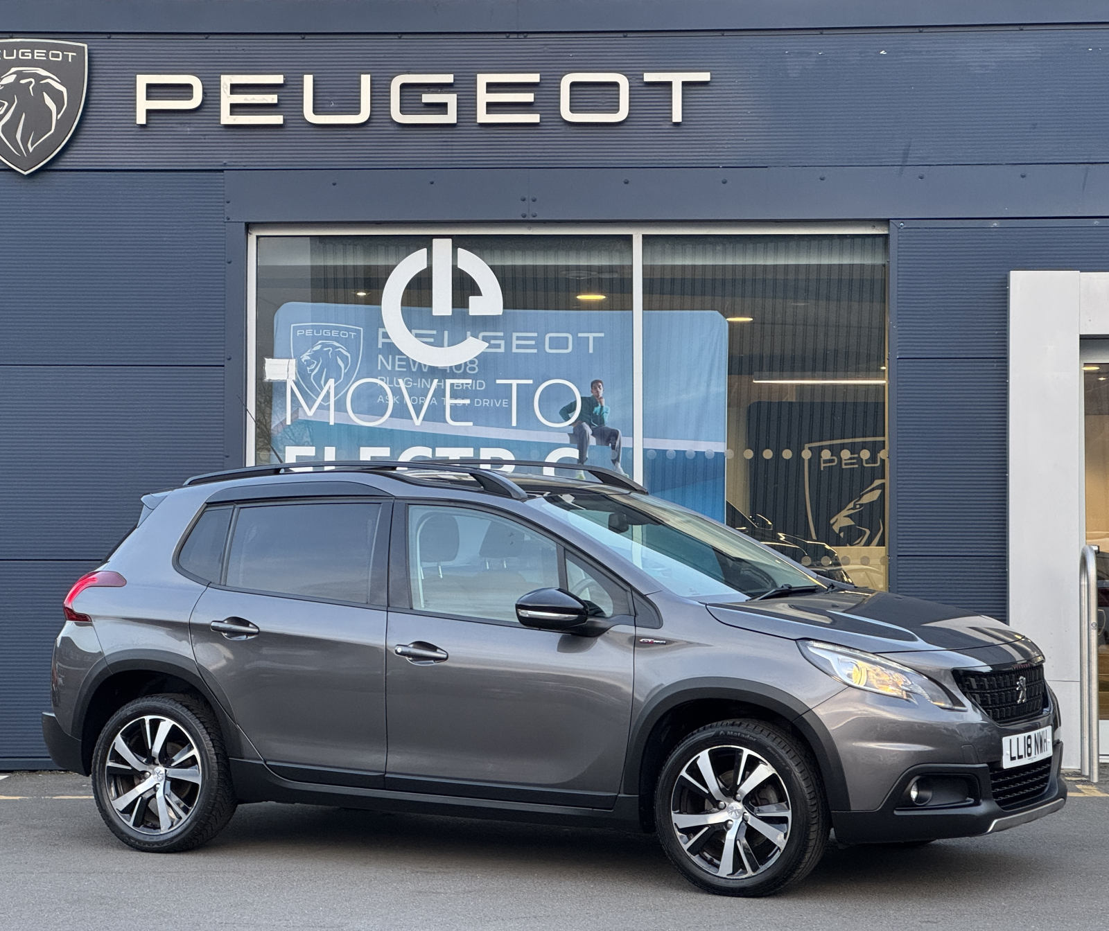 Main listing image - Peugeot 2008