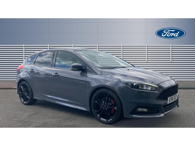 Main listing image - Ford Focus