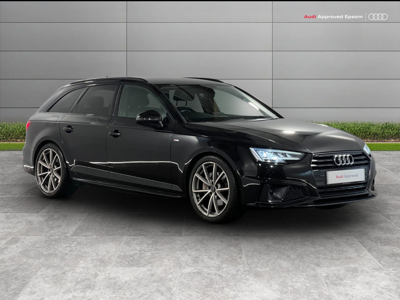 Main listing image - Audi A4 Avant