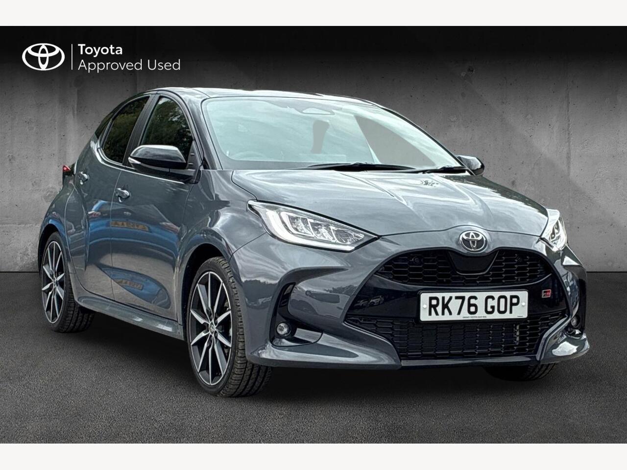 Main listing image - Toyota Yaris