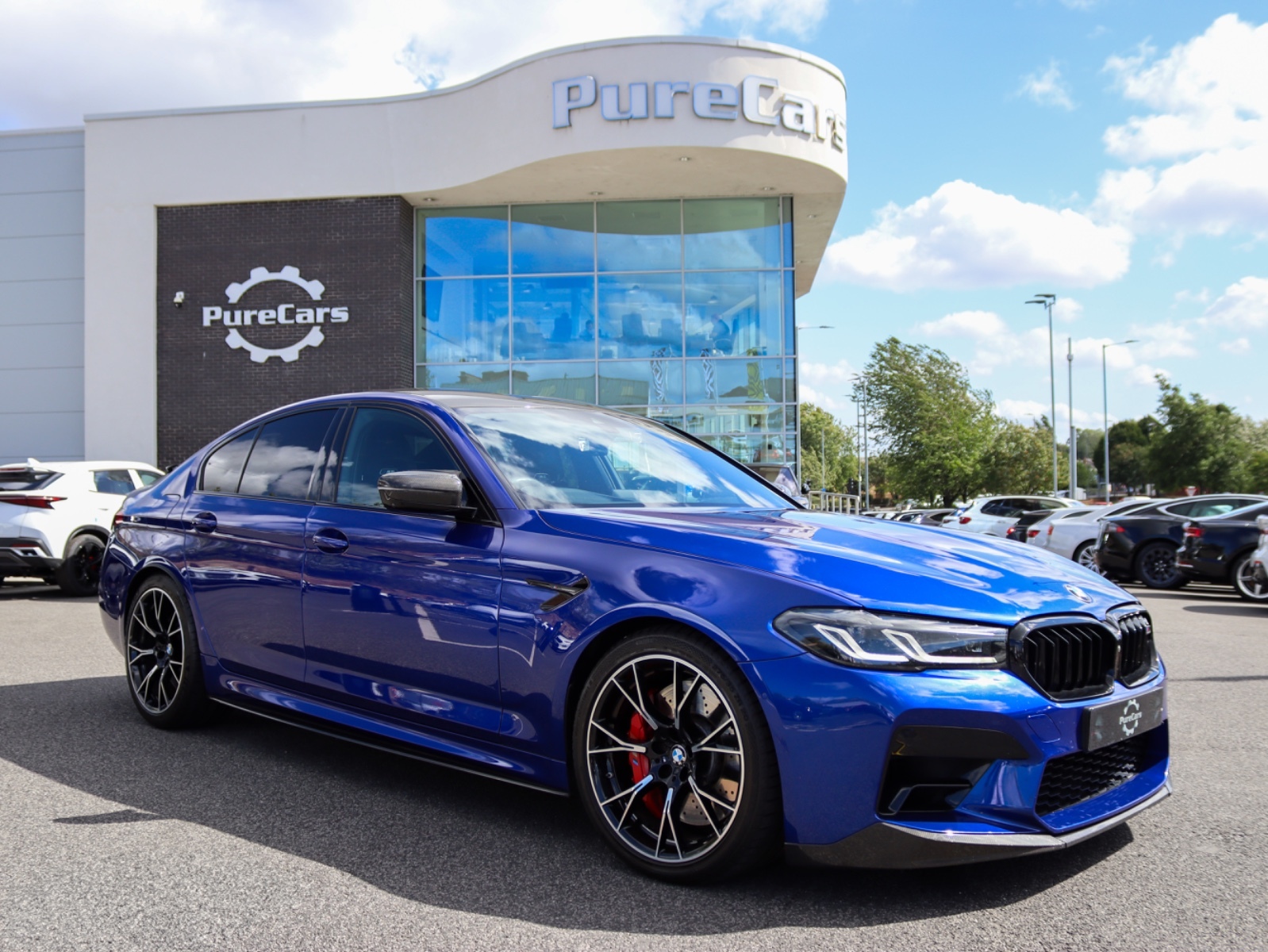 Main listing image - BMW M5