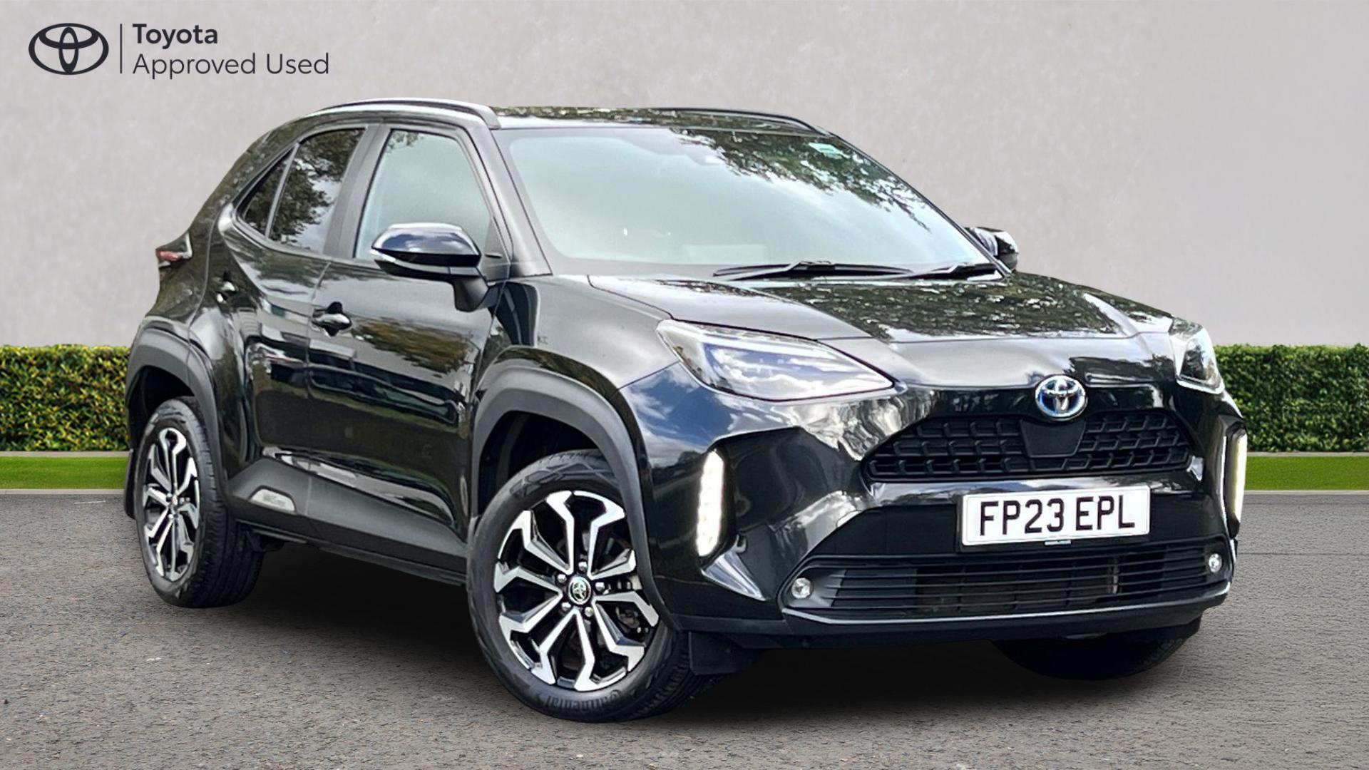 Main listing image - Toyota Yaris Cross