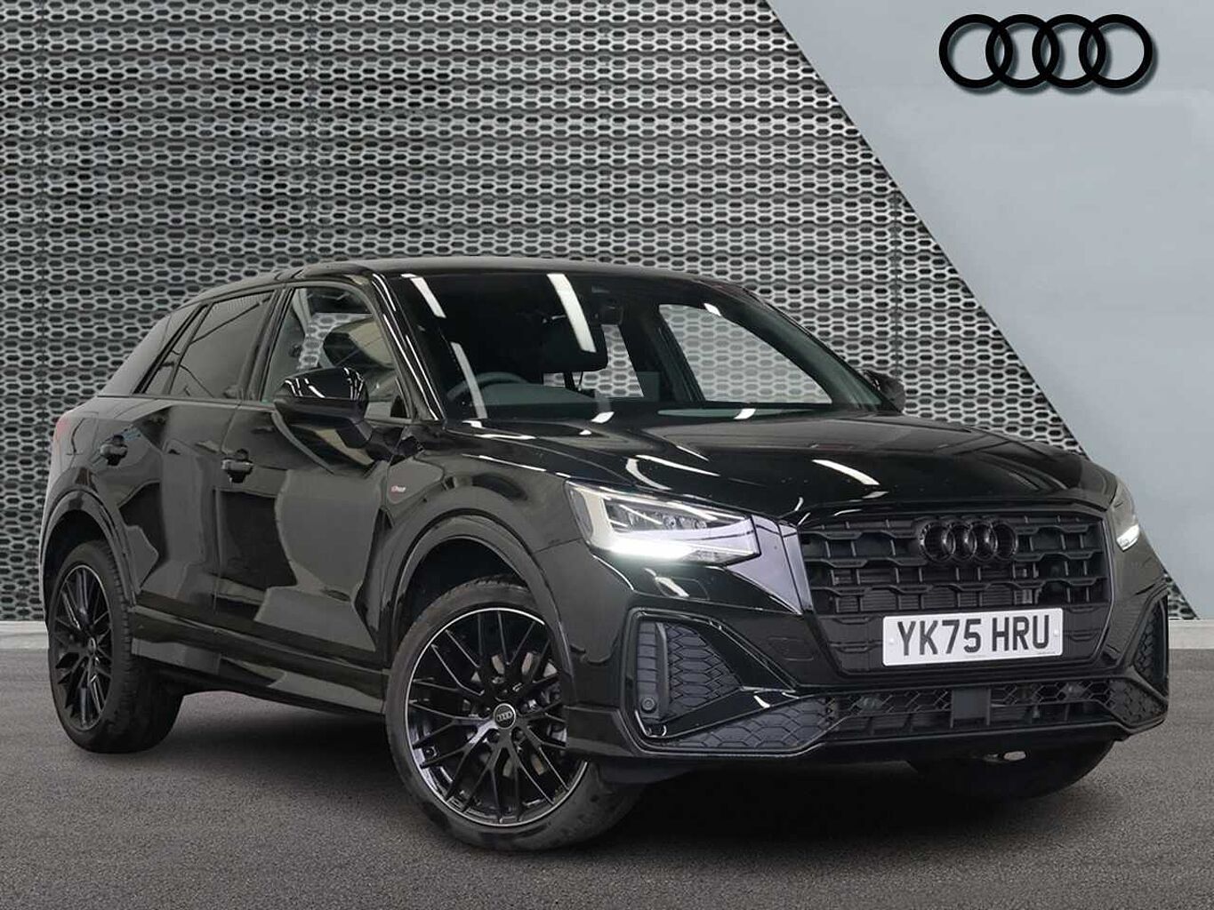 Main listing image - Audi Q2