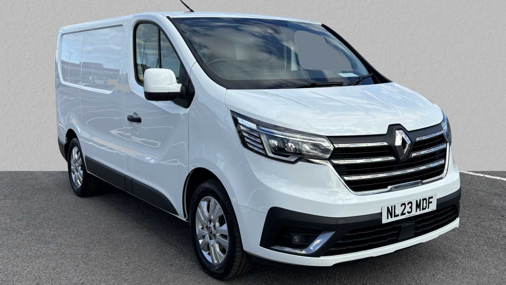 Main listing image - Renault Trafic