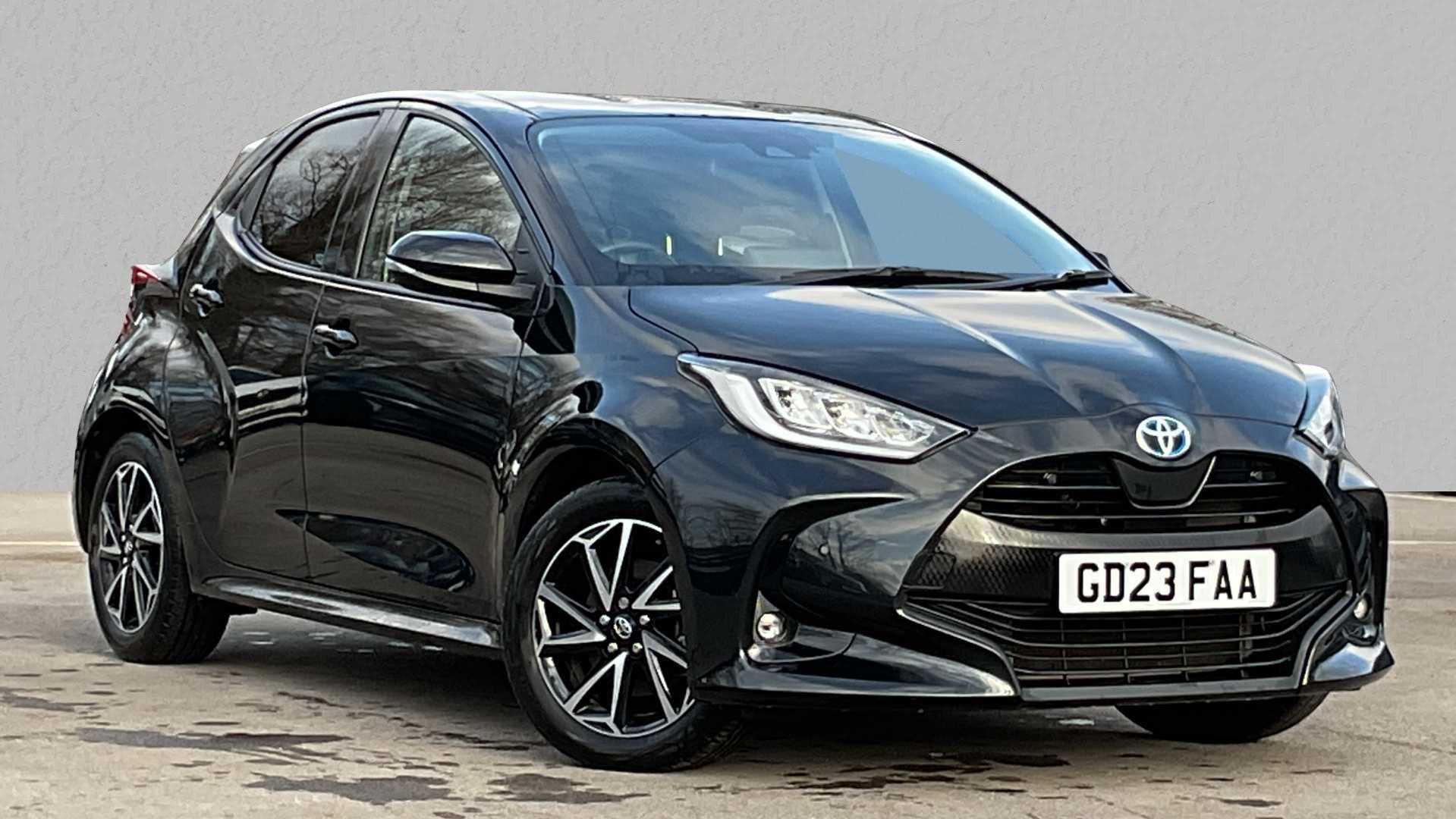 Main listing image - Toyota Yaris