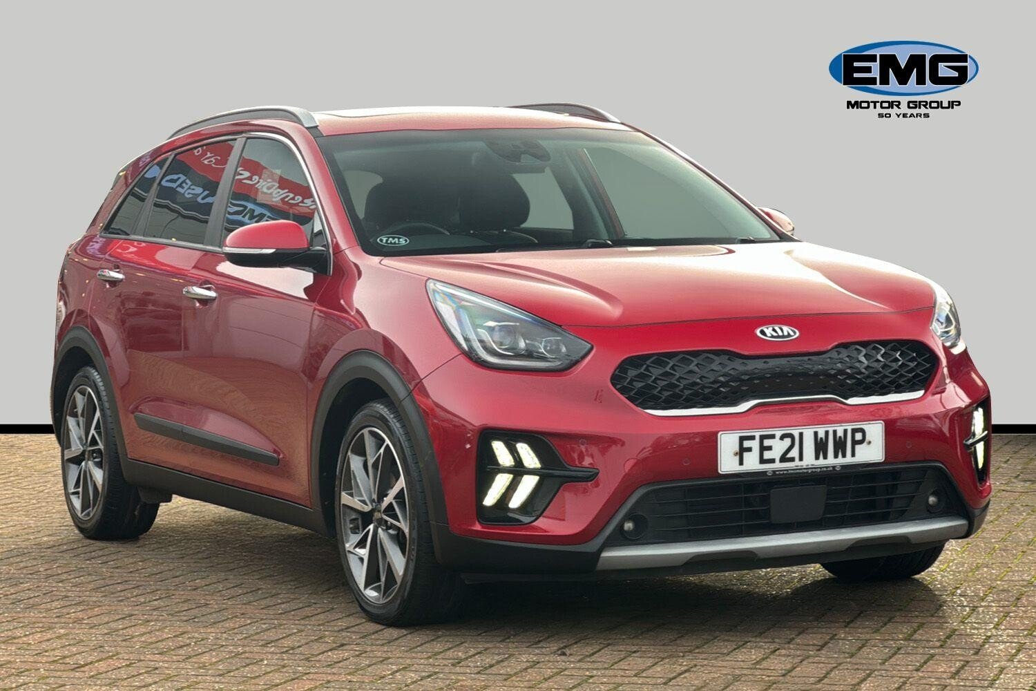 Main listing image - Kia Niro