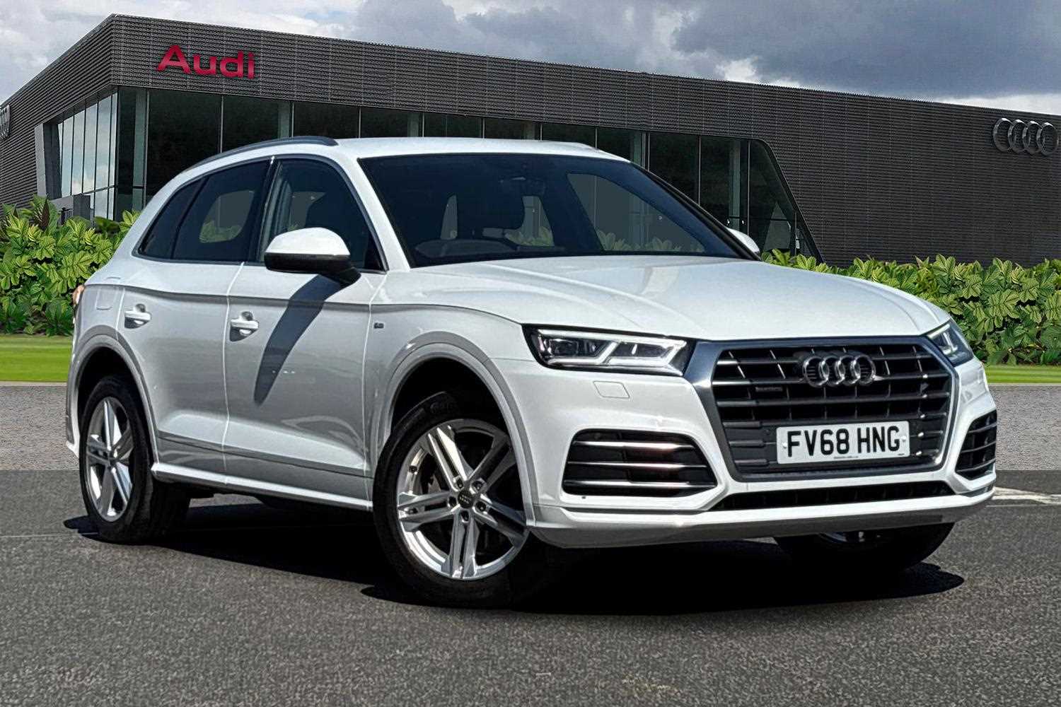Main listing image - Audi Q5