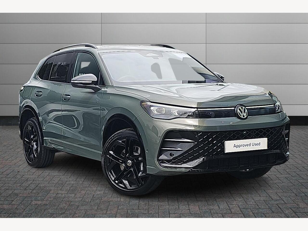 Main listing image - Volkswagen Tiguan