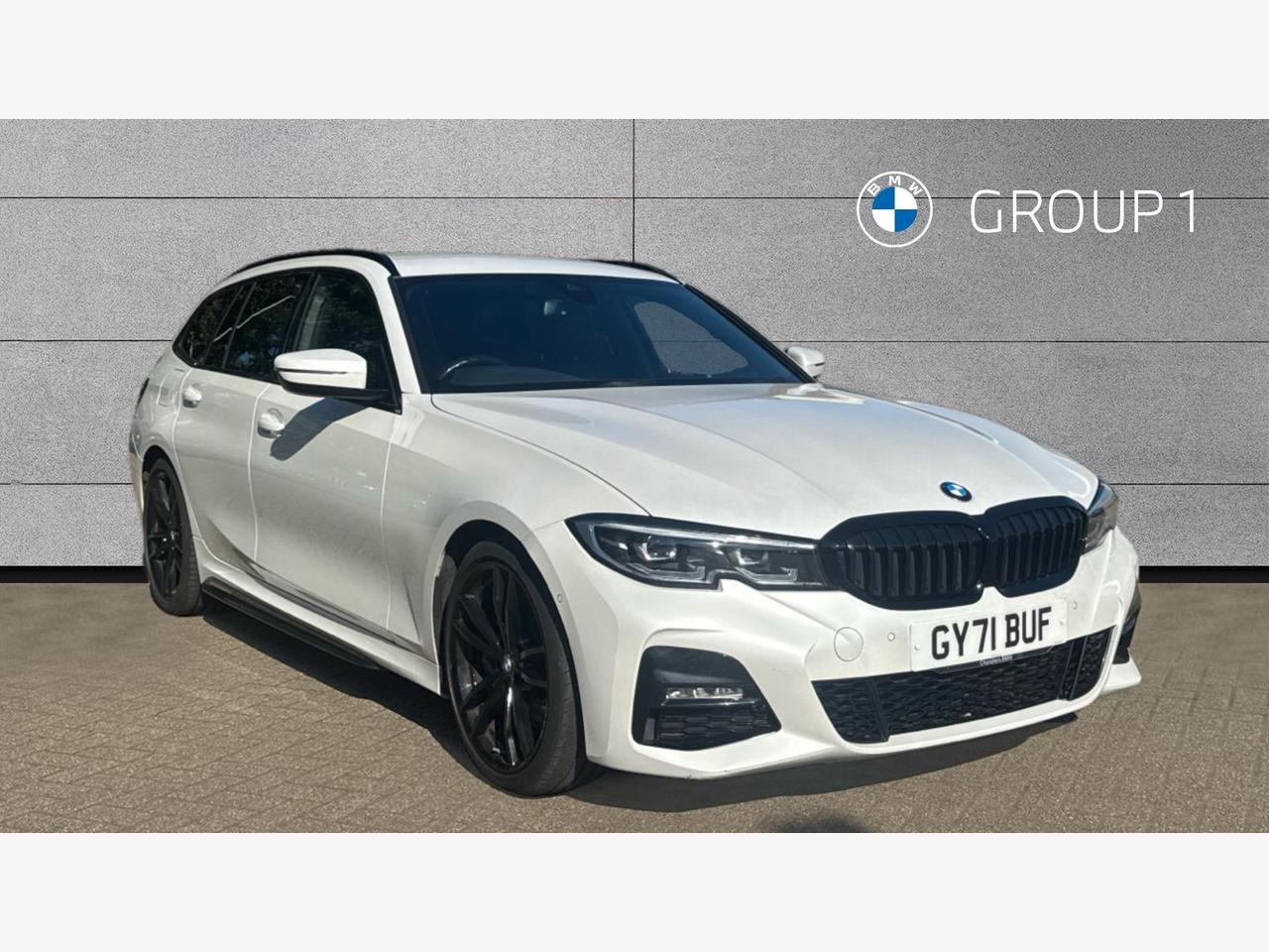 Main listing image - BMW 3 Series Touring