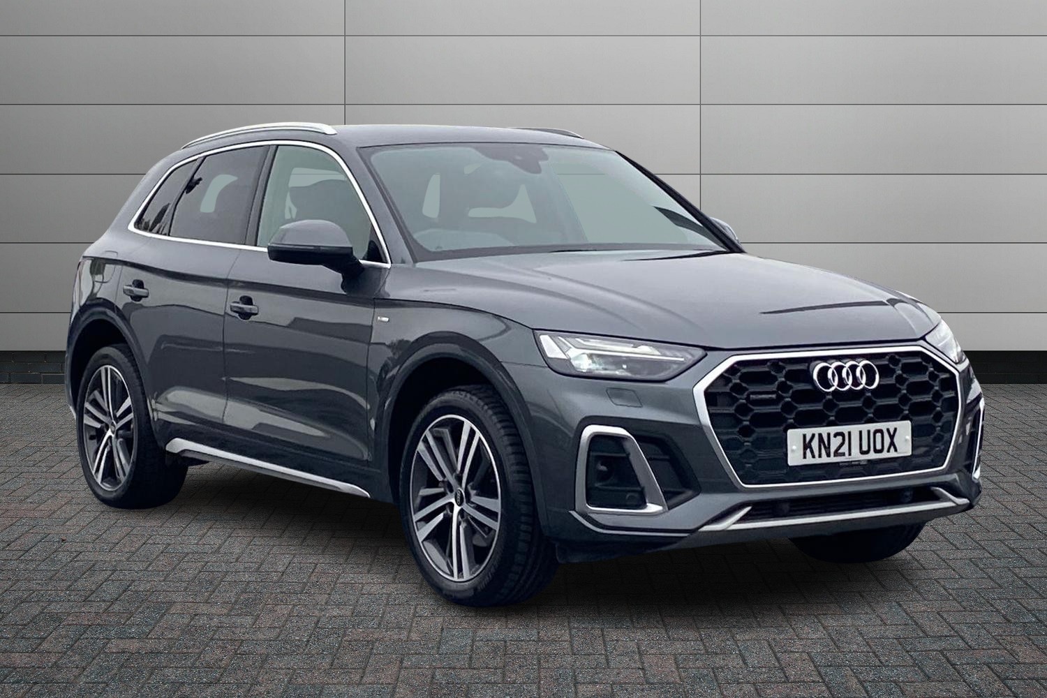 Main listing image - Audi Q5