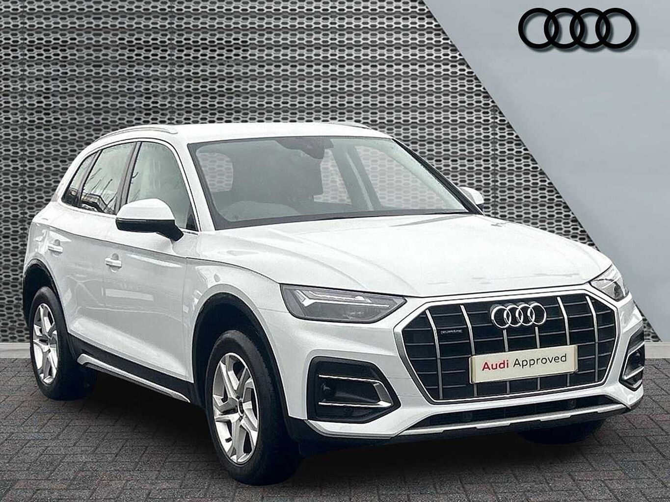 Main listing image - Audi Q5