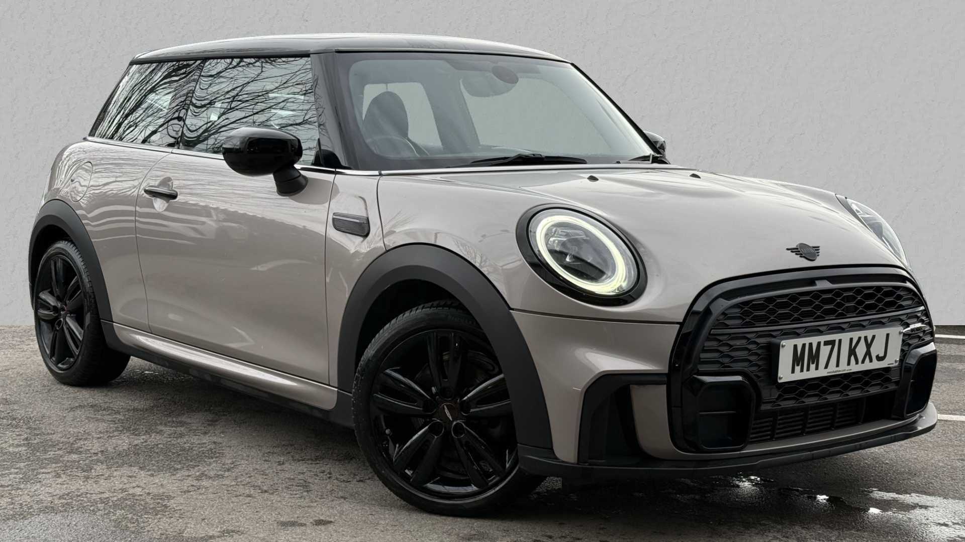 Main listing image - MINI Hatchback