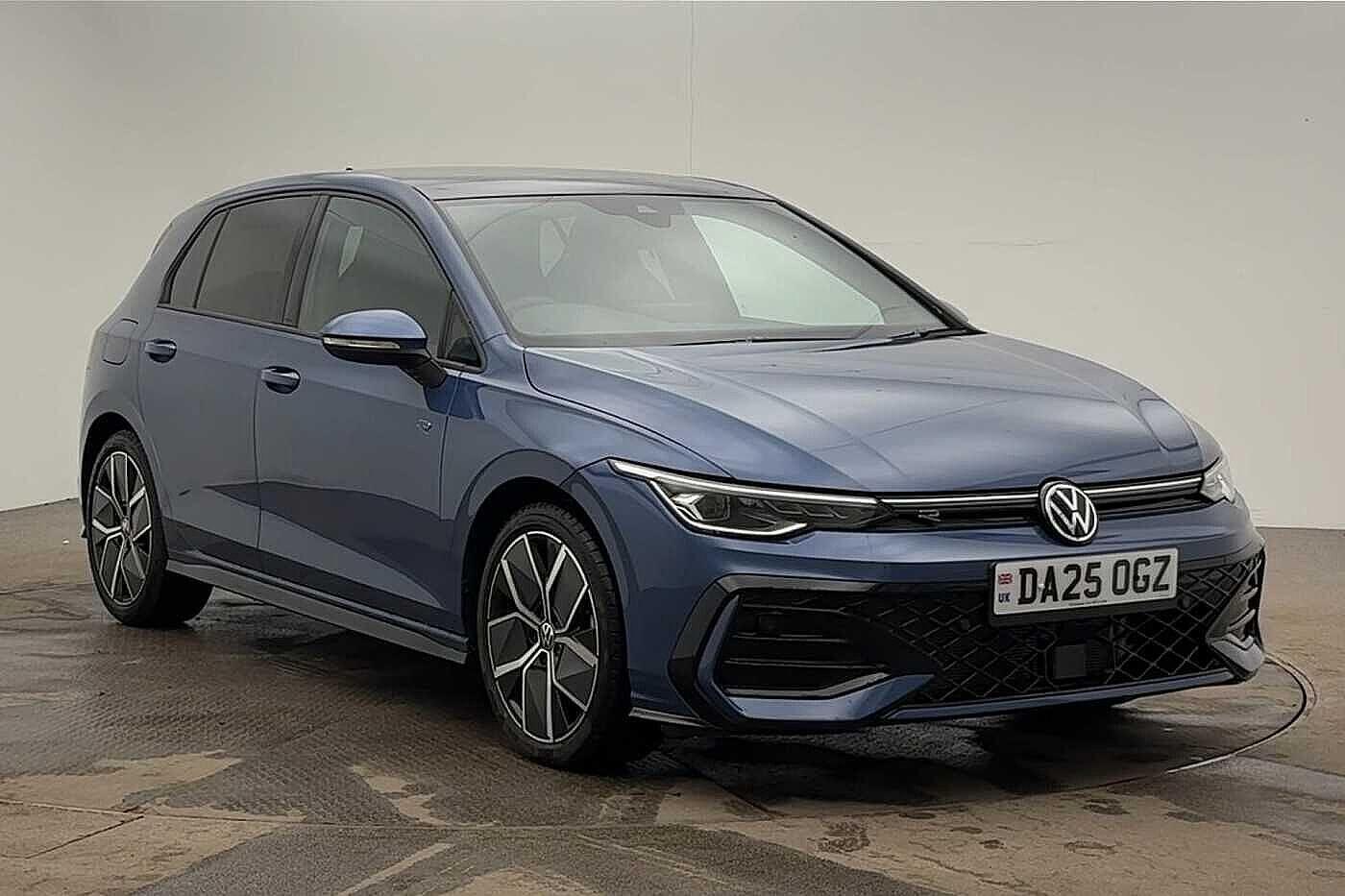 Main listing image - Volkswagen Golf