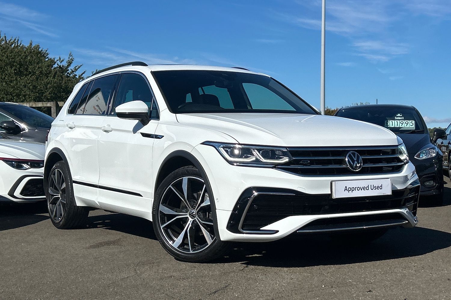 Main listing image - Volkswagen Tiguan