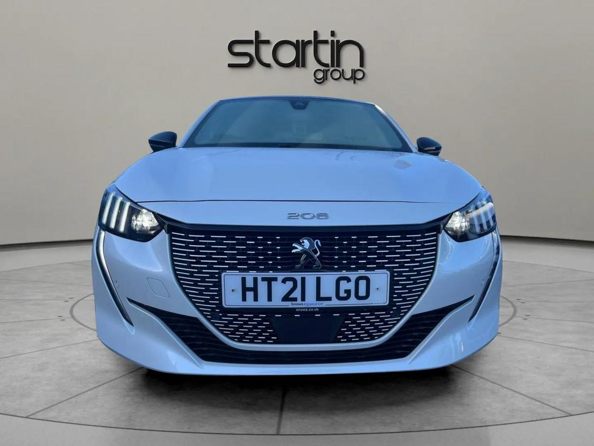 Main listing image - Peugeot e-208
