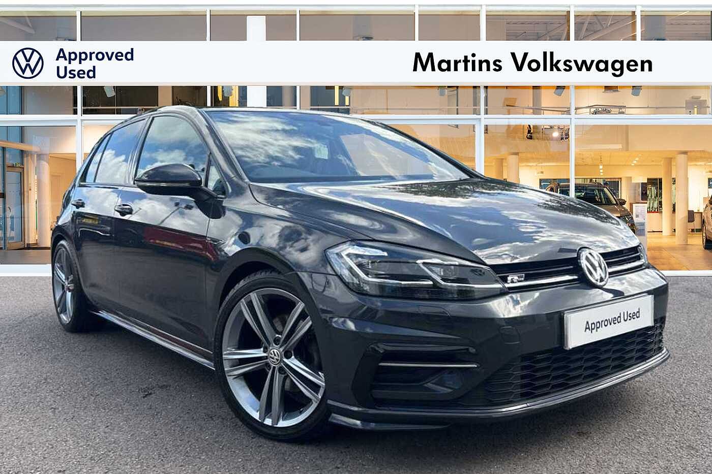 Main listing image - Volkswagen Golf