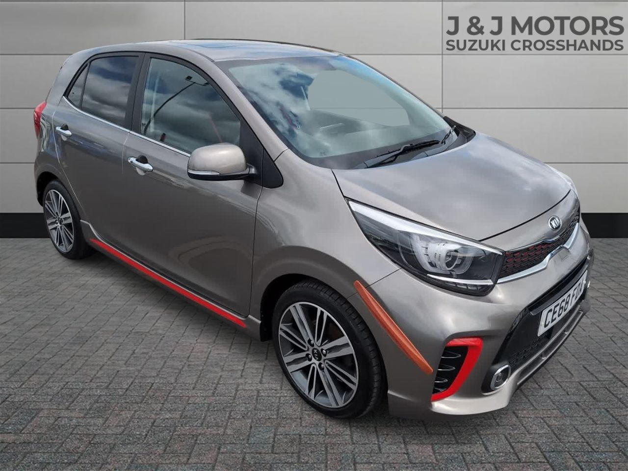 Main listing image - Kia Picanto