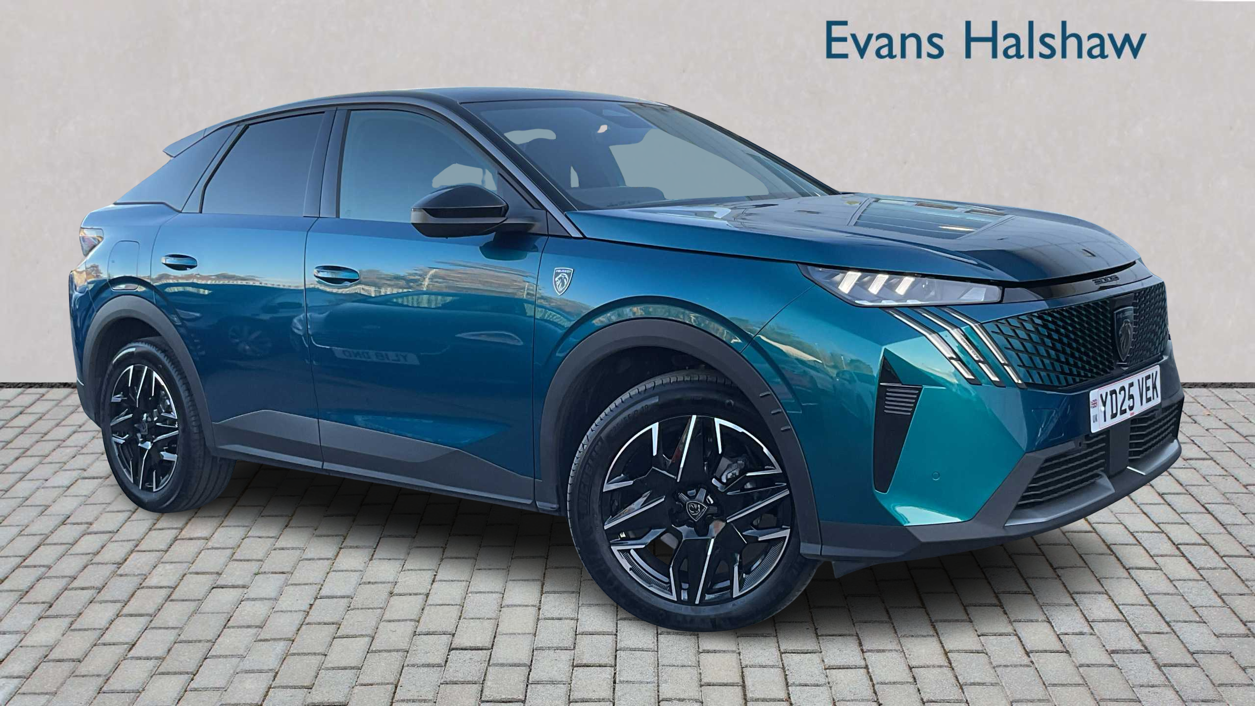 Main listing image - Peugeot 3008