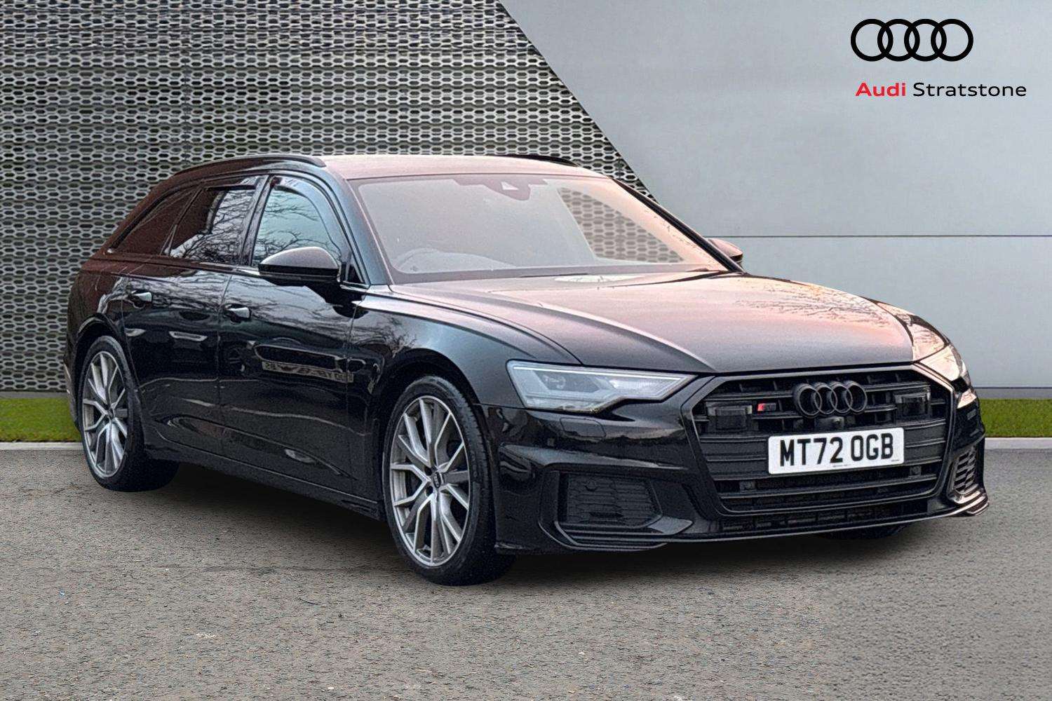 Main listing image - Audi S7