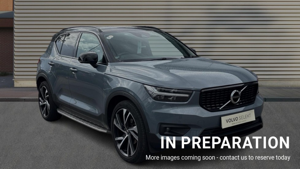 Main listing image - Volvo XC40