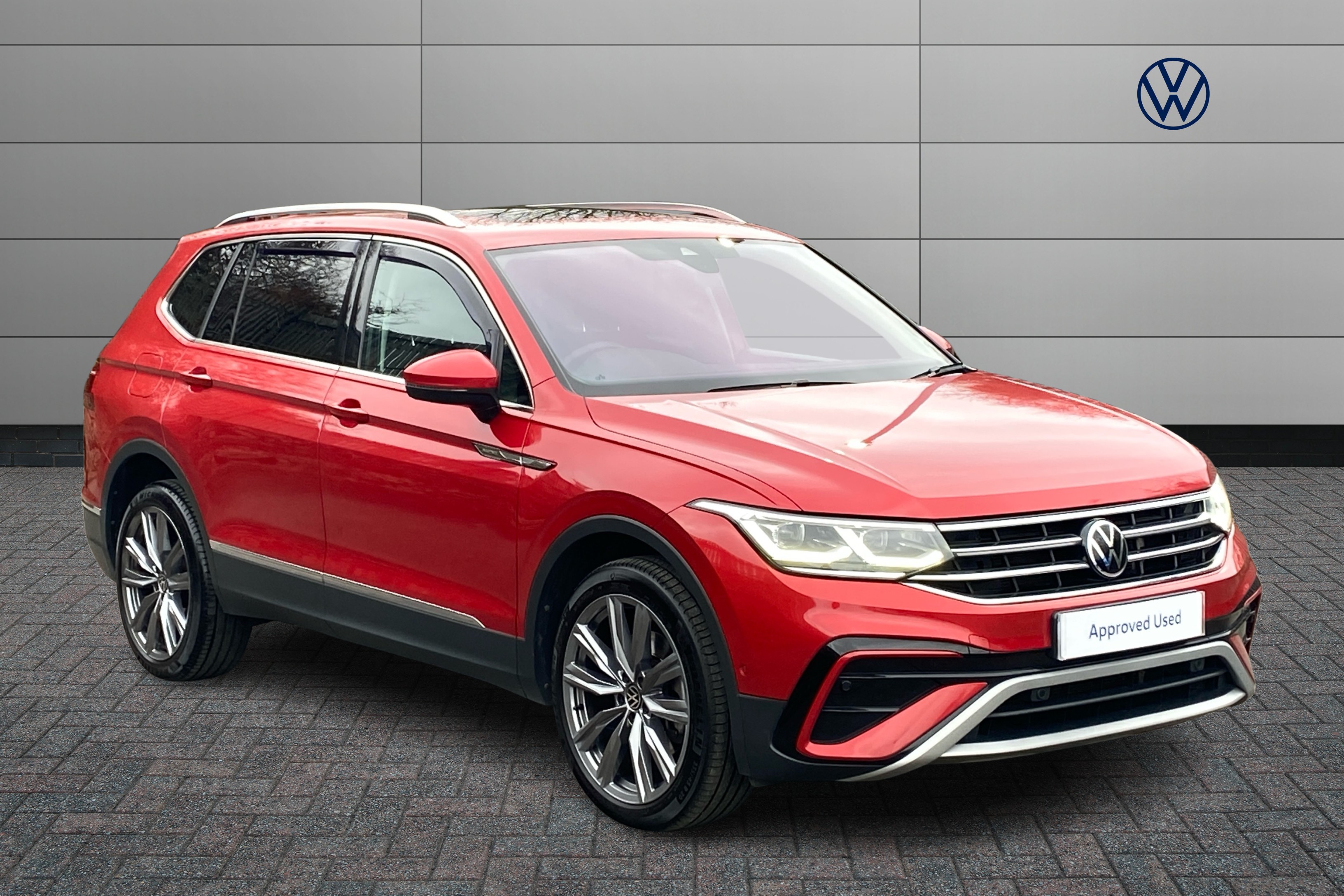 Main listing image - Volkswagen Tiguan Allspace
