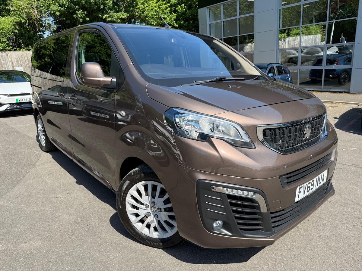 Main listing image - Peugeot Traveller