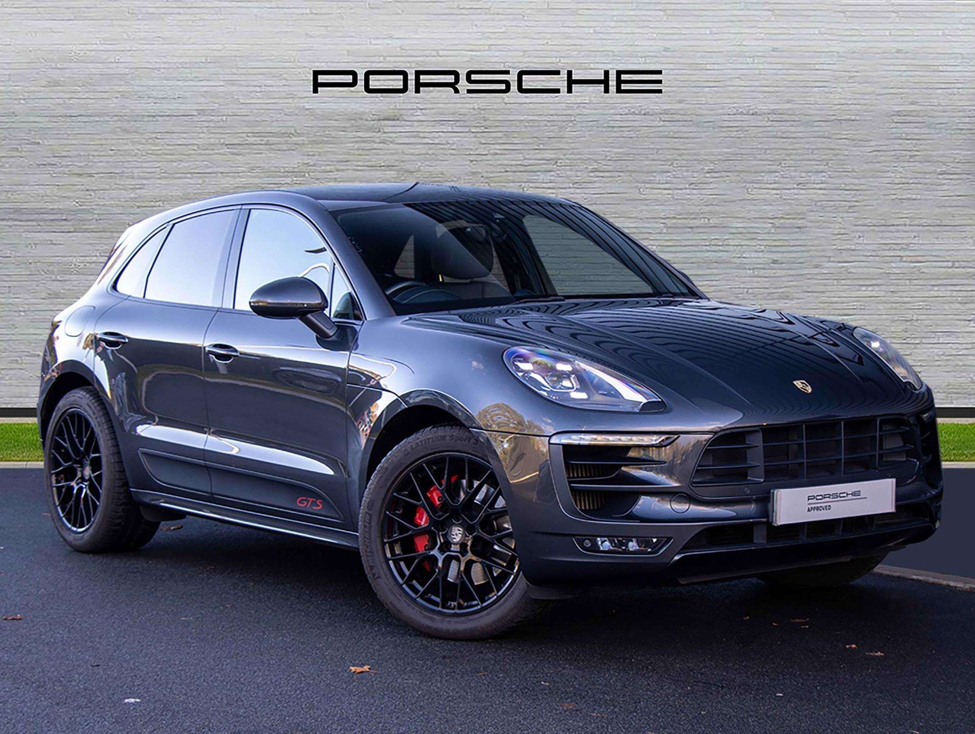 Main listing image - Porsche Macan